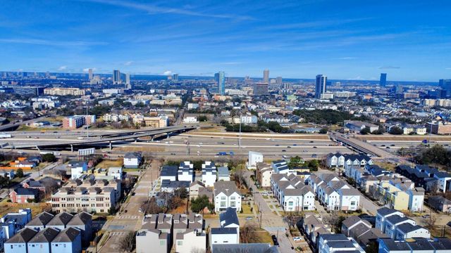 3409 Hutchins Street, Houston, TX 77004