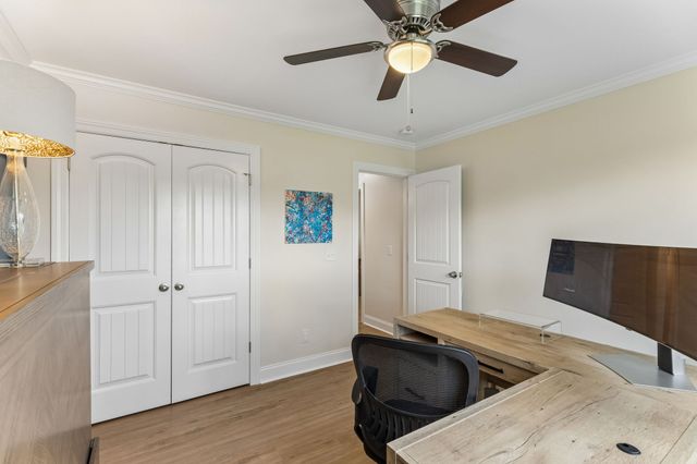 111 Fiddlers Ct, Pulaski, TN 38478