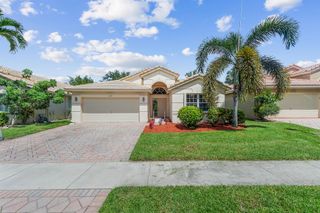 5849 Royal Isles Boulevard, Boynton Beach, FL 33437