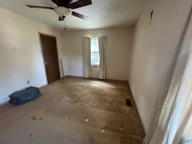 921 Mary Jane Drive, Cullman, AL 35055