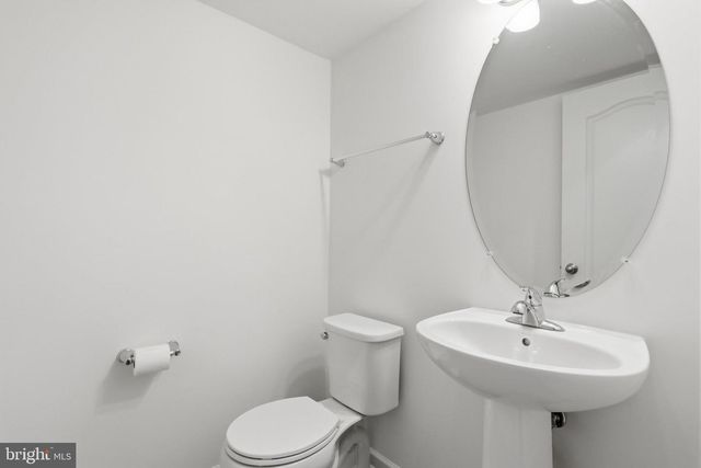 114 BELMONT PL, Falling Waters, WV 25419