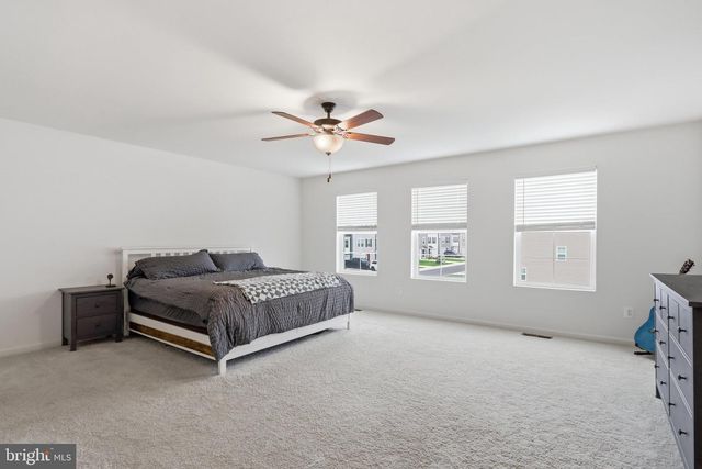 114 BELMONT PL, Falling Waters, WV 25419