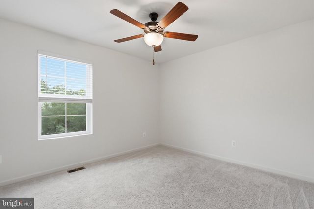 114 BELMONT PL, Falling Waters, WV 25419