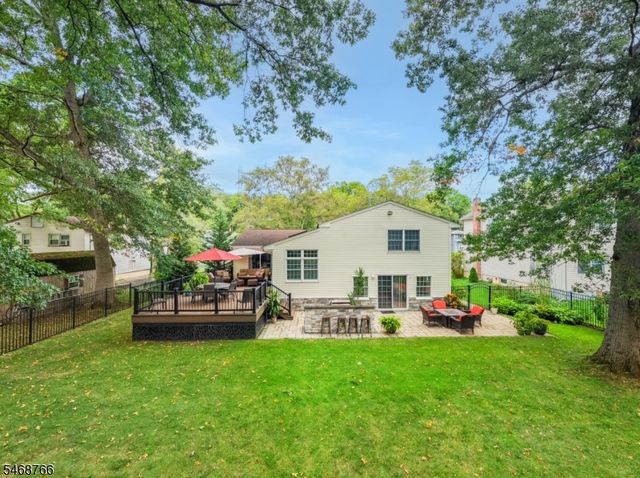 468 Charnwood Rd, New Providence Boro, NJ 07974