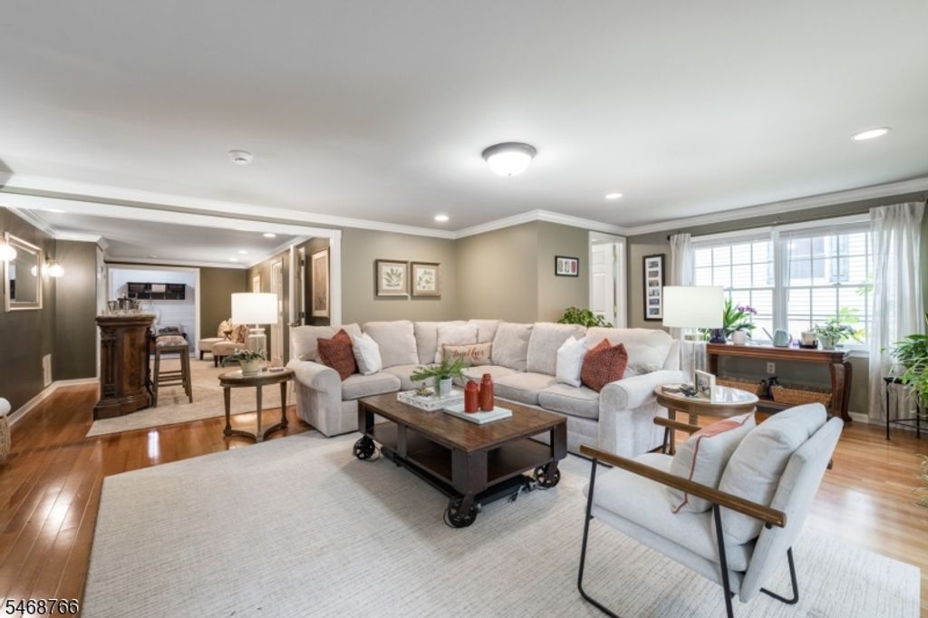 468 Charnwood Rd, New Providence Boro, NJ 07974 — photo 4