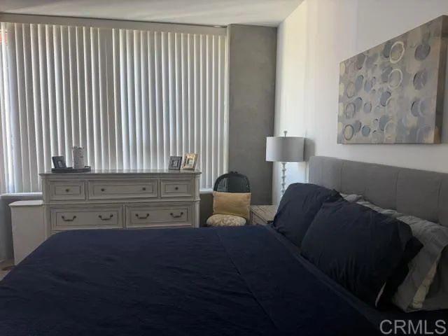 321 10th 803, San Diego, CA 92101