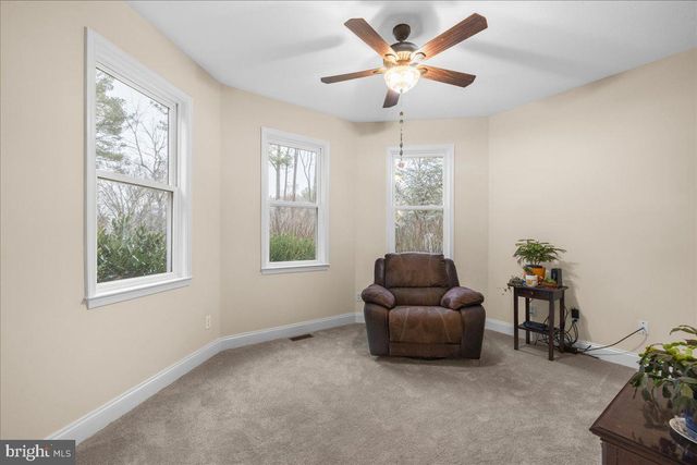 2981 OLD WINCHESTER RD, Boyce, VA 22620