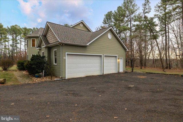 2981 OLD WINCHESTER RD, Boyce, VA 22620