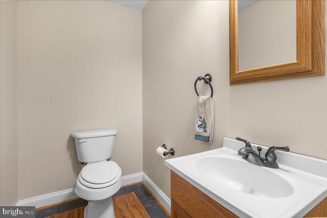 2981 OLD WINCHESTER RD, Boyce, VA 22620