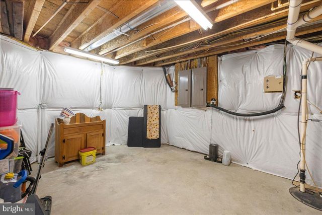 2981 OLD WINCHESTER RD, Boyce, VA 22620