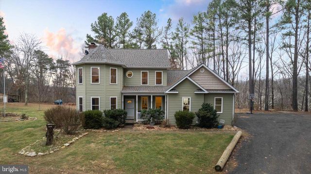 2981 OLD WINCHESTER RD, Boyce, VA 22620