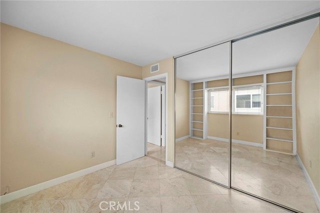 86 Kazan 40, Irvine, CA 92604