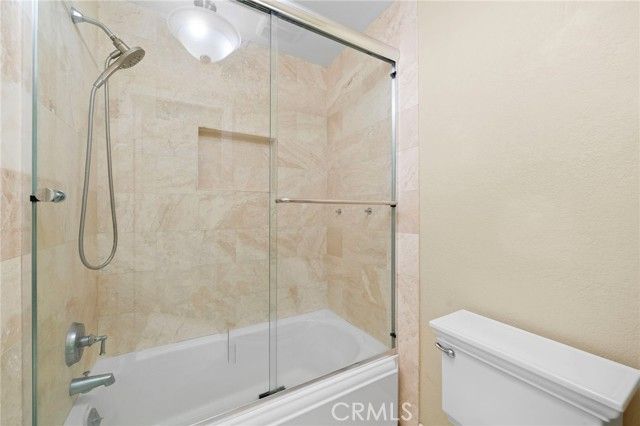 86 Kazan 40, Irvine, CA 92604