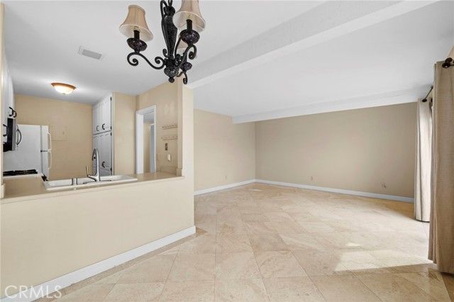 86 Kazan 40, Irvine, CA 92604