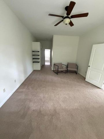 866 Flint Ridge, 301, Cold Spring, KY 41076