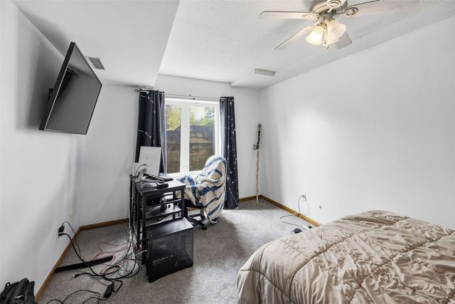 518 Tulip Ct, Tiffin, IA 52340