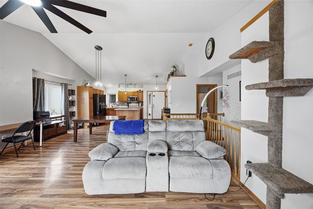 518 Tulip Ct, Tiffin, IA 52340