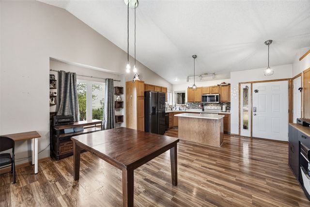 518 Tulip Ct, Tiffin, IA 52340