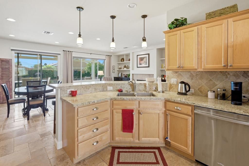 Image 15 of property listing at 78925 Falsetto Drive, Palm Desert, CA 92211