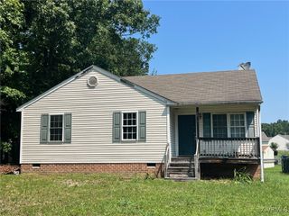 6018 Glencadam Rd, Petersburg, VA 23803