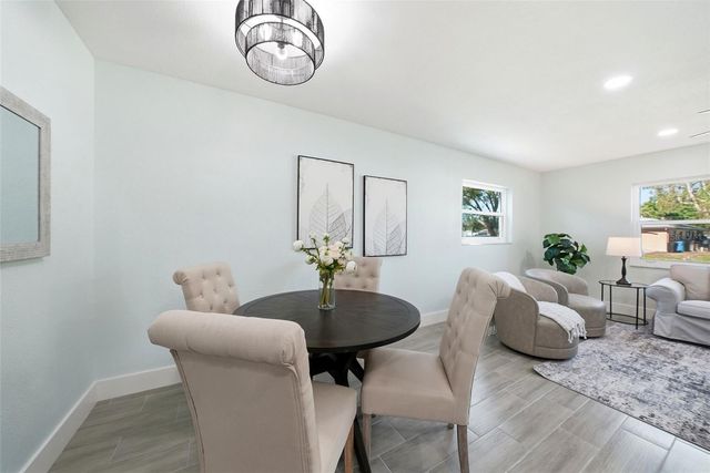 5611 VENETIAN BOULEVARD NE, St Petersburg, FL 33703