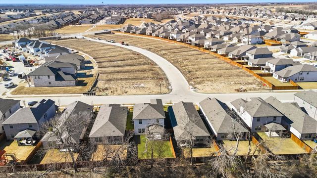 5611 Chasewood Dr, Mckinney, TX 75071