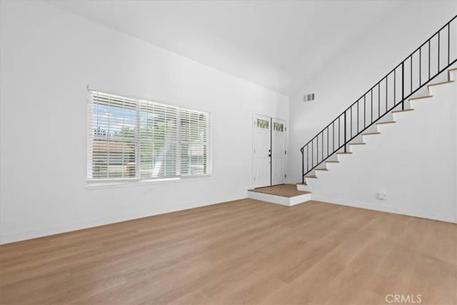 2463 Falling Oak, Riverside, CA 92506