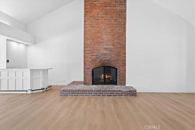 2463 Falling Oak, Riverside, CA 92506