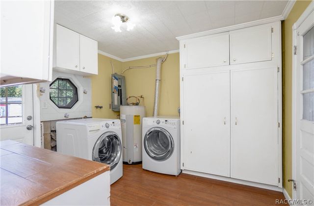 8 N Monroe Street, Beverly Hills, FL 34465