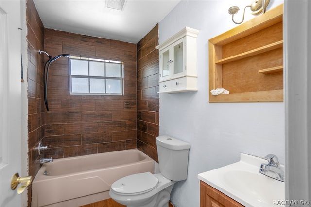 8 N Monroe Street, Beverly Hills, FL 34465