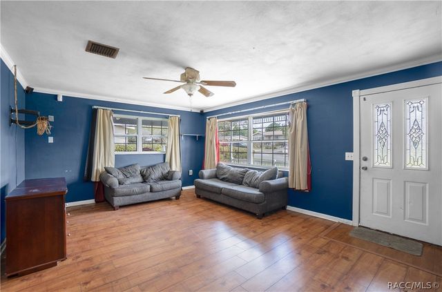 8 N Monroe Street, Beverly Hills, FL 34465