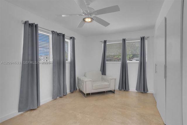20330 Highland Lakes Blvd, Miami, FL 33179
