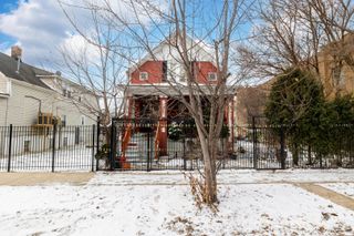 1434 N Leamington Avenue, Chicago, IL 60651