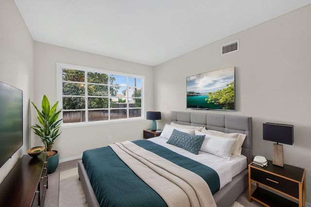 4944 Wilton Place, Riverside, CA 92504