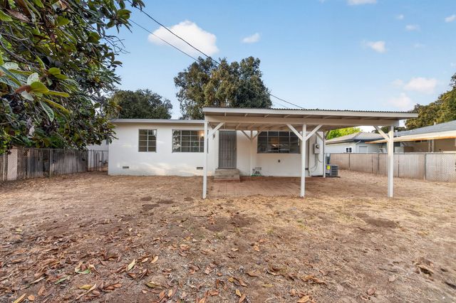 4944 Wilton Place, Riverside, CA 92504