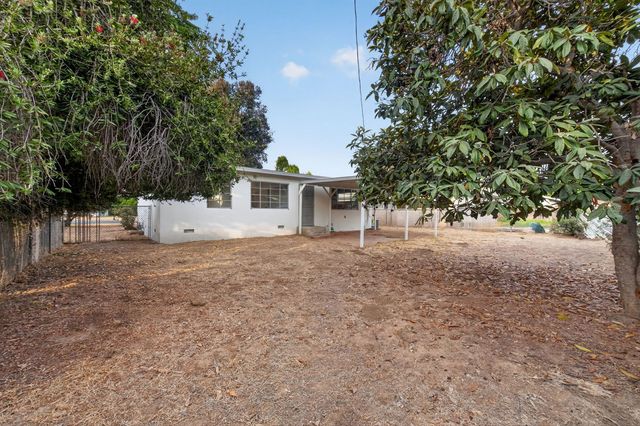 4944 Wilton Place, Riverside, CA 92504