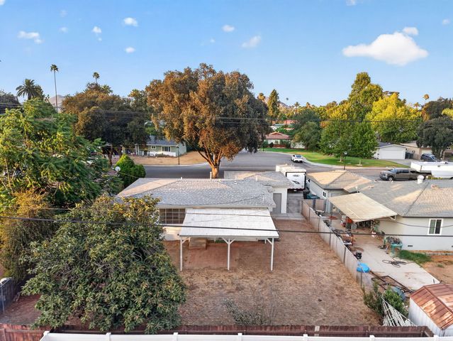 4944 Wilton Place, Riverside, CA 92504