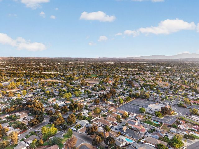 4944 Wilton Place, Riverside, CA 92504