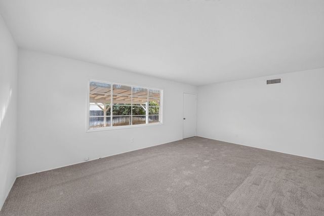 4944 Wilton Place, Riverside, CA 92504