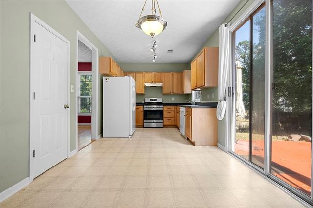 224 Copperbend Drive, Austell, GA 30168