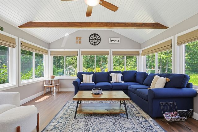 315 Park St, Wrentham, MA 02093
