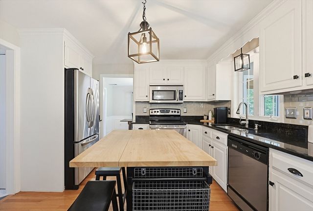315 Park St, Wrentham, MA 02093