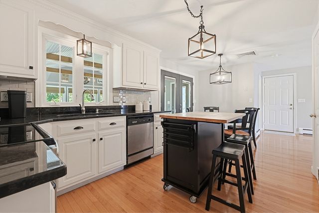 315 Park St, Wrentham, MA 02093