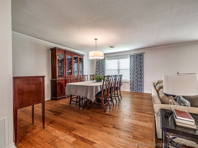 23921 N 4028 Drive, Bartlesville, OK 74006