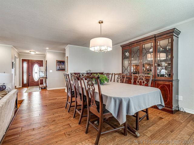 23921 N 4028 Drive, Bartlesville, OK 74006