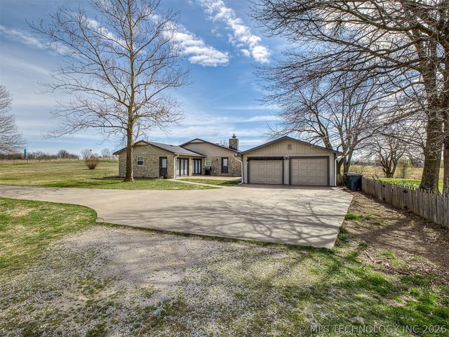 23921 N 4028 Drive, Bartlesville, OK 74006