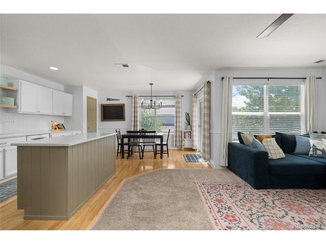5350 S Picadilly Ct, Aurora, CO 80015