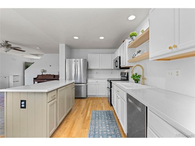 5350 S Picadilly Ct, Aurora, CO 80015