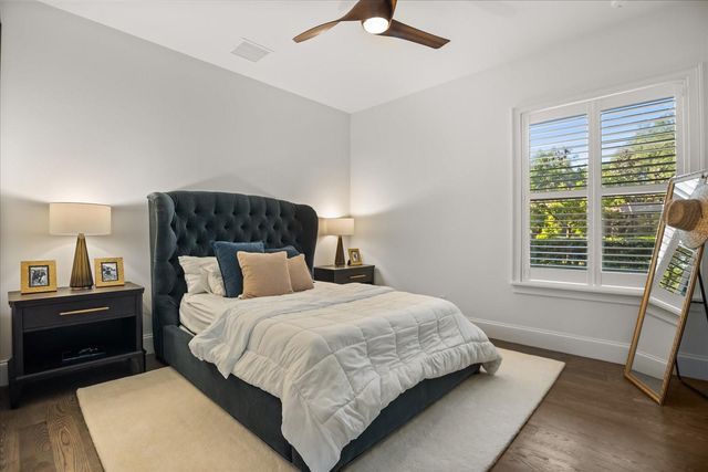 32519 HAWKS LAKE LANE, Sorrento, FL 32776