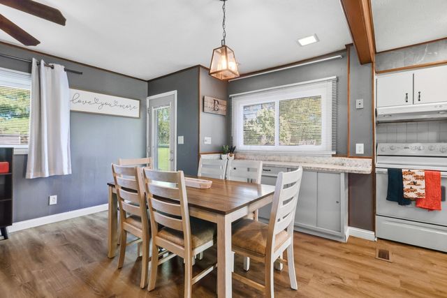2141 W Mile Road, Springfield, OH 45503